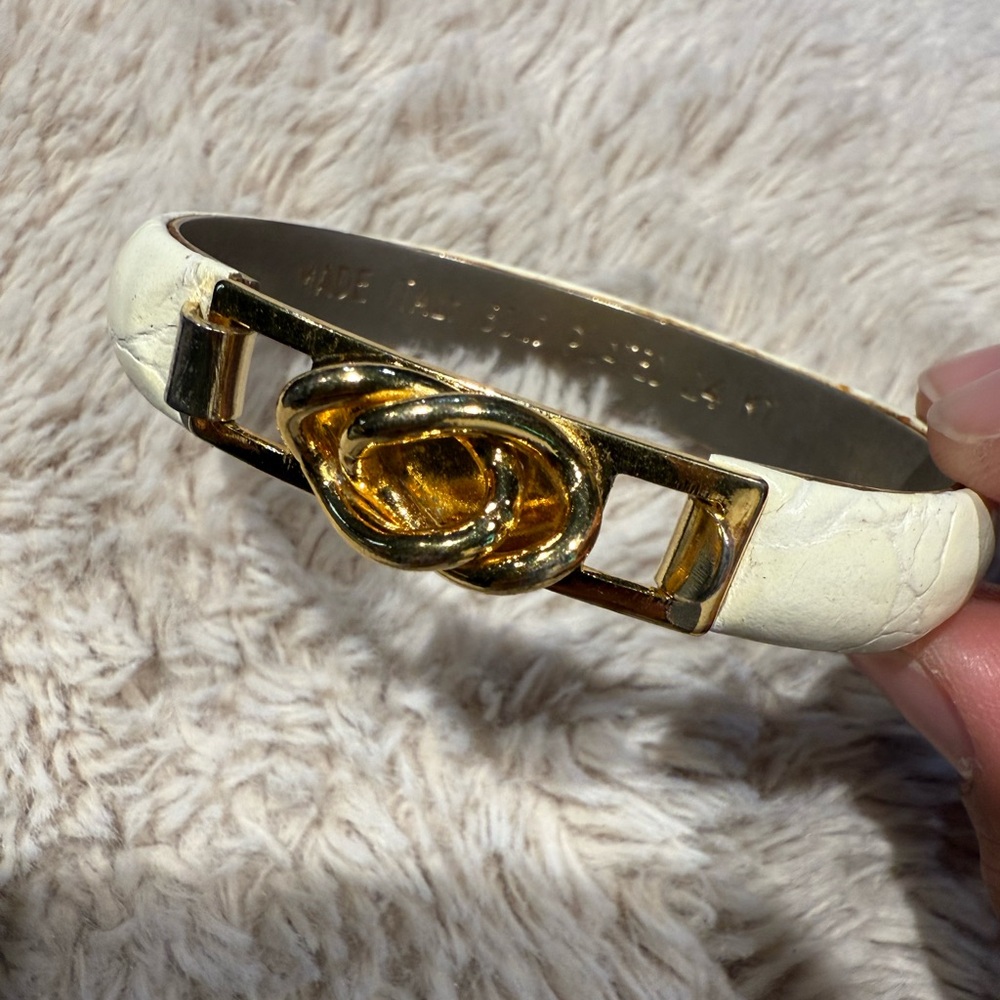 24K Gold Plated Bangle Bracelet White Ivory Leather Italy Vintage